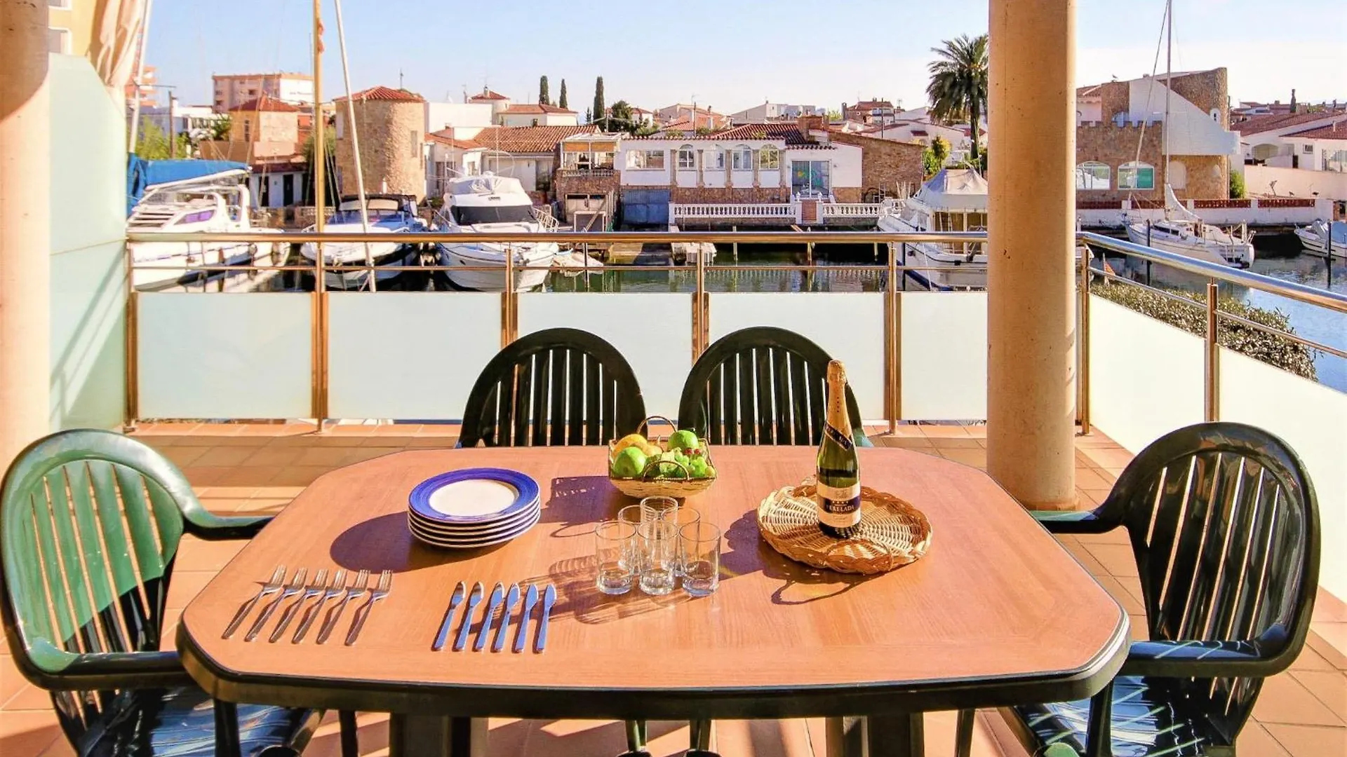 Apartment With Scenic View Roses 0*,  Spain