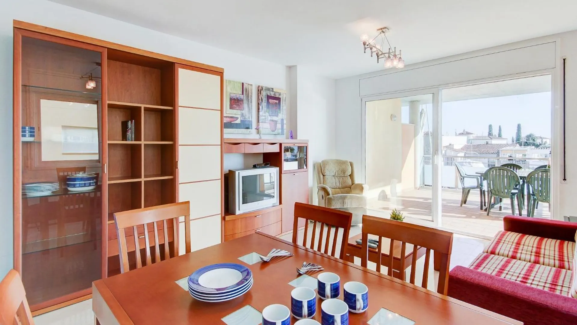 Apartment With Scenic View 로지즈